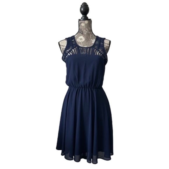 As U Wish Women' 9 Navy Sleeveless Round Neck Lined Chiffon Mini Dress - Picture 1 of 16